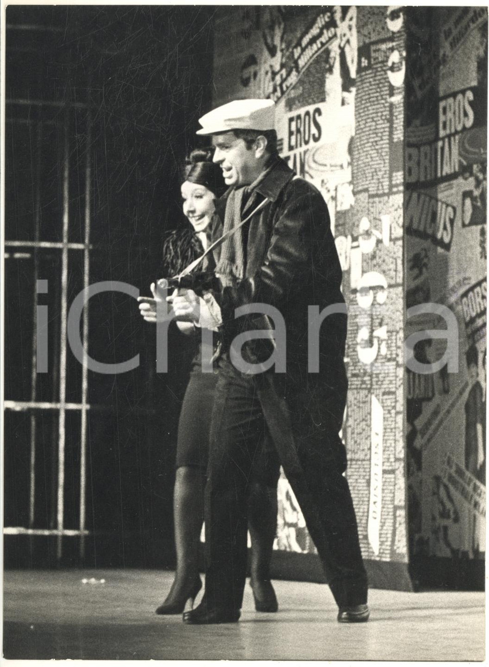 1963 MILANO TEATRO Marisa DEL FRATE e Raffaele PISU in "Trecentosessantacinque"