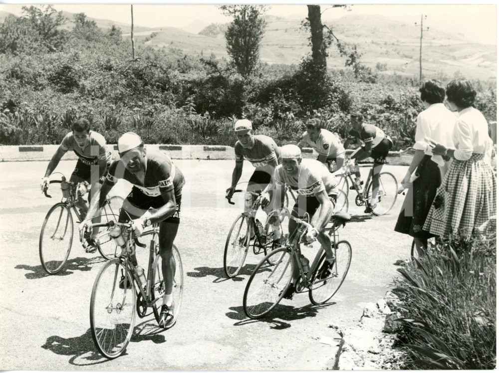 1958 ROCCARASO CICLISMO GIRO D'ITALIA 12^ tappa - Jesús LOROÑO in gara *Foto