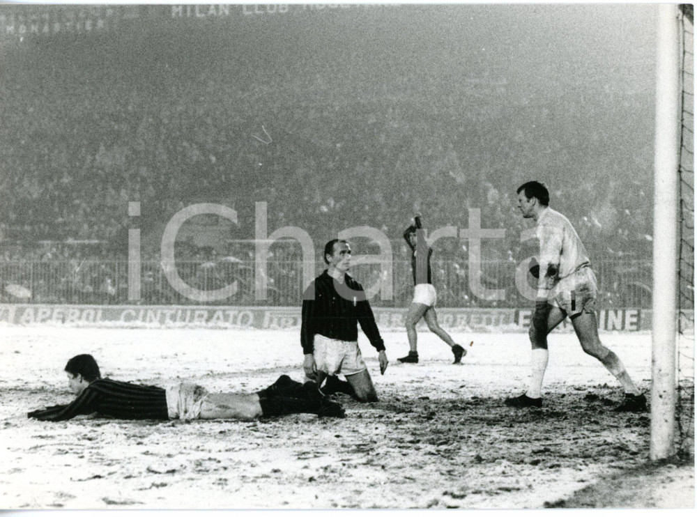 1969 MILANO - CALCIO Champions League MILAN-CELTIC  Kurt HAMRIN sbaglia il goal
