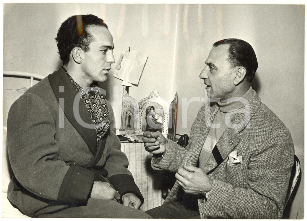 1955 AREZZO PUGILATO Mario D'AGATA in ospedale con allenatore Bruno GIULIATTINI