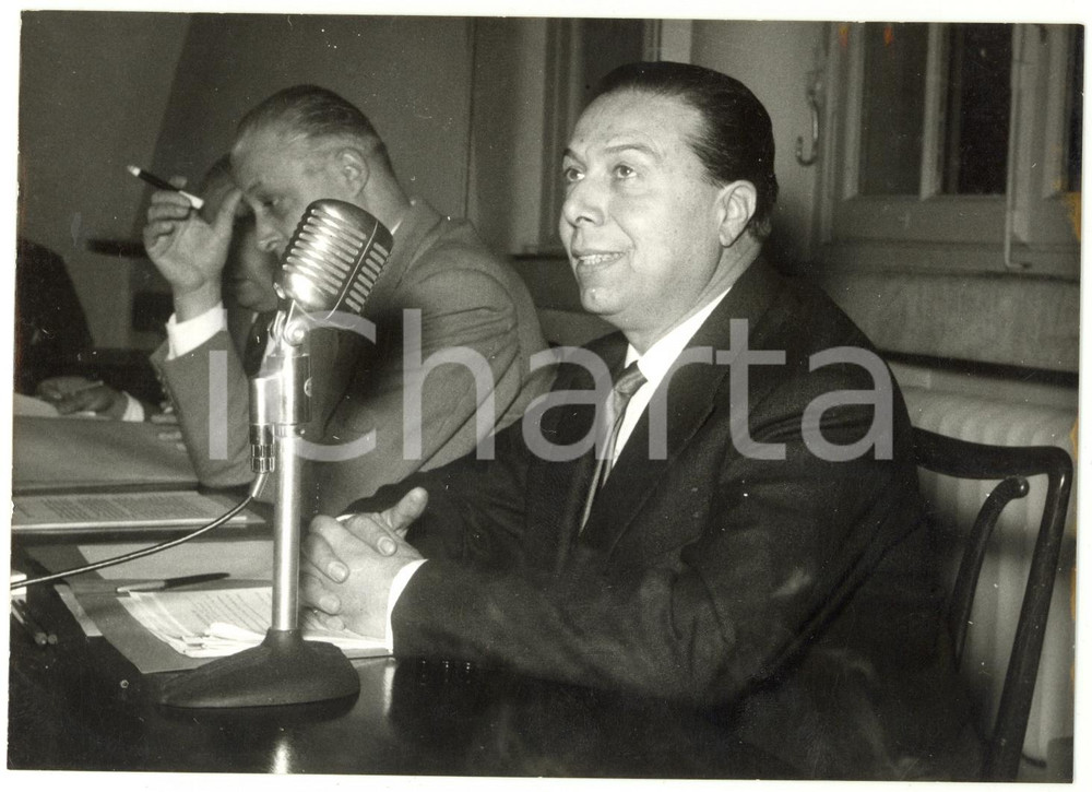 1958 ROMA - CONI Giulio ONESTI in conferenza stampa al FORO ITALICO *Foto 18x13