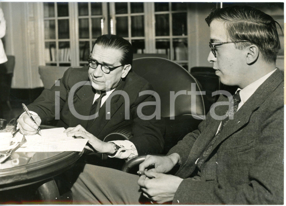 1953 TORINO Dottor Victor BOGOMOLETZ in visita con il figlio *Foto 18x13