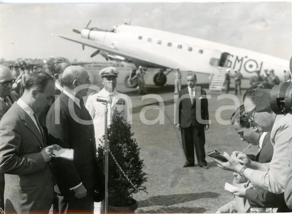 1953 ROMA Ciampino - Arrivo del primo ministro greco Alexandros PAPAGOS *Foto