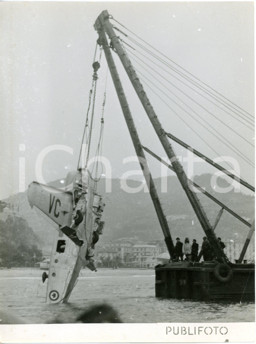 1954 FINALE LIGURE Ammaraggio Royal Canadian Air Force - Recupero del bimotore