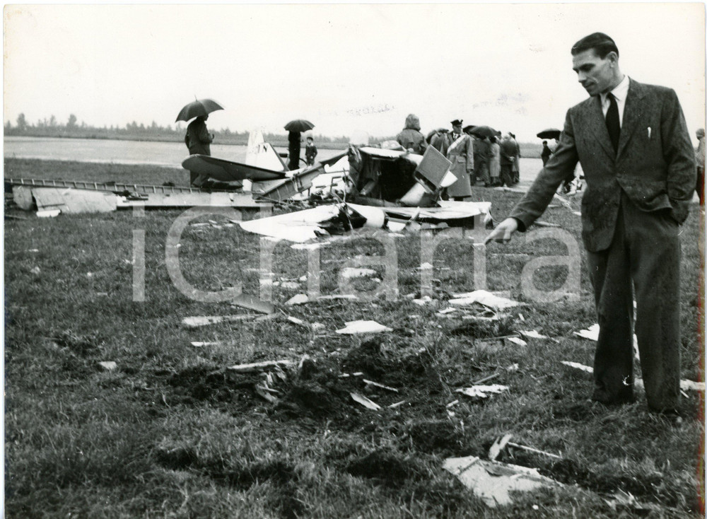 1953 TORINO Campo ALITALIA Indagini sui resti dell'aereo di Franco GENTILI *Foto