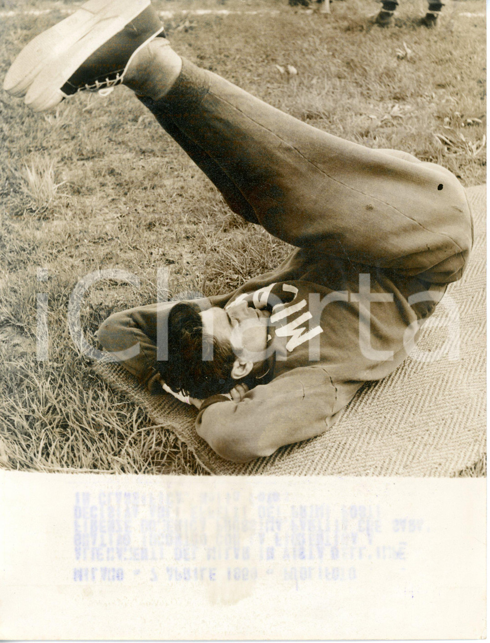 1959 MILANO - CALCIO Milan - Lorenzo BUFFON durante l'allenamento *Foto 18x24