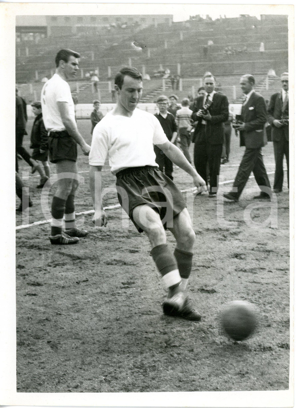 1960 ca FOOTBALL Chelsea F.C. Jimmy GREAVES during the training before the match