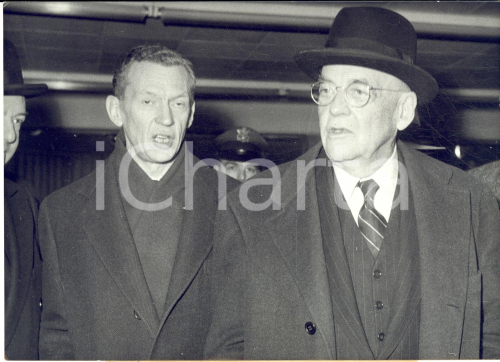 1959 PARIS Maurice COUVE DE MURVILLE accoglie John FOSTER DULLES - Foto 18x13