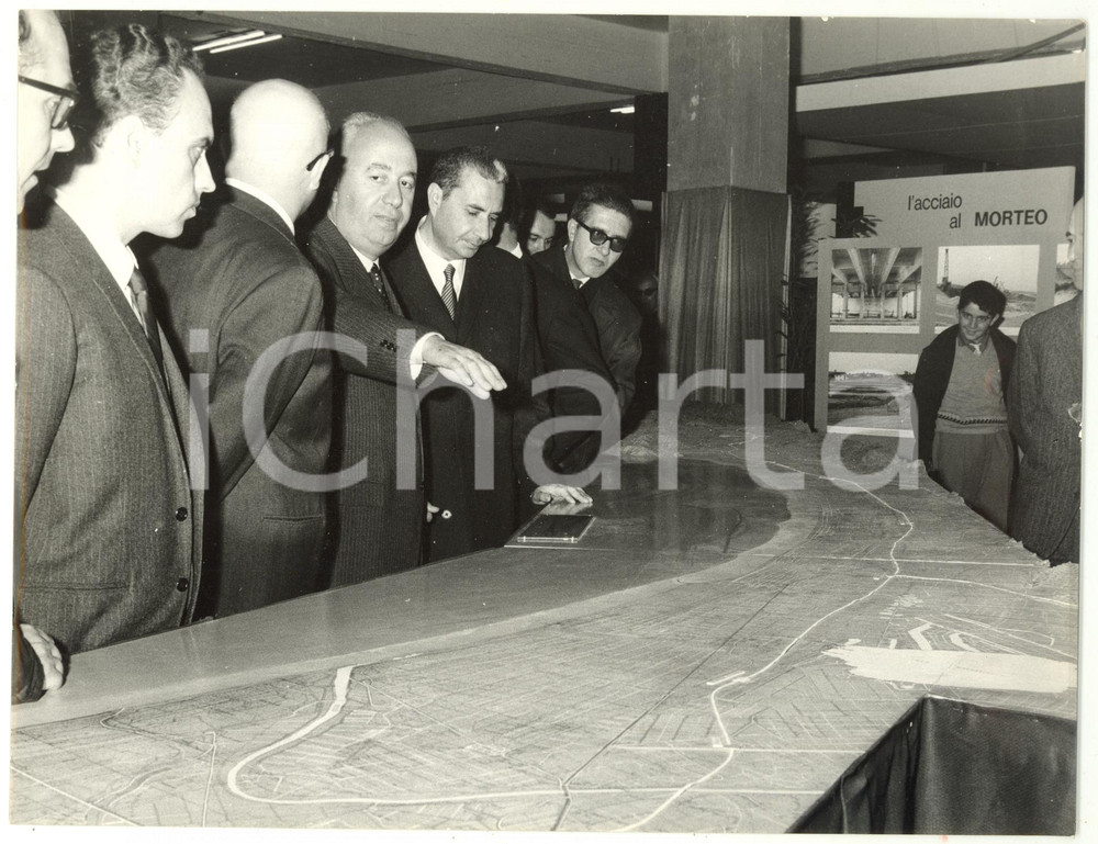 1965 GENOVA Fiera Internazionale delle Telecomunicazioni - Aldo MORO in visita