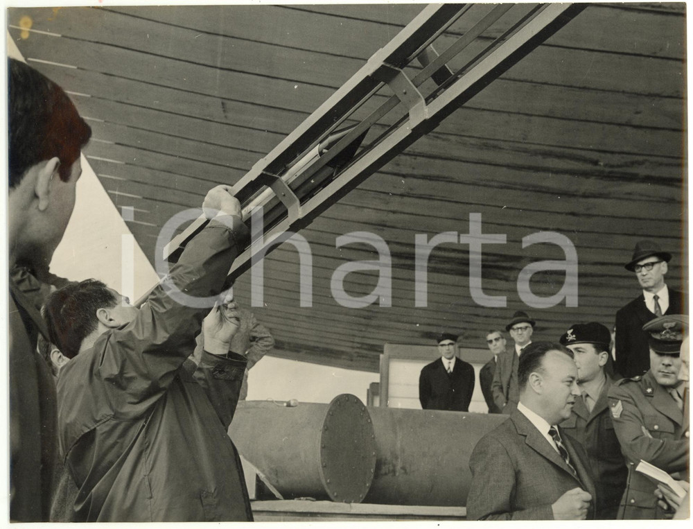 1965 GENOVA Fiera Internazionale delle Telecomunicazioni - Lanciarazzi *Foto