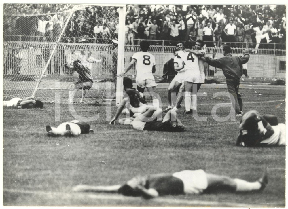 1966 ATENE CALCIO Finale Coppa di Grecia - OLYMPIAKOS - PANSERRAÏKOS F.C. 1-0