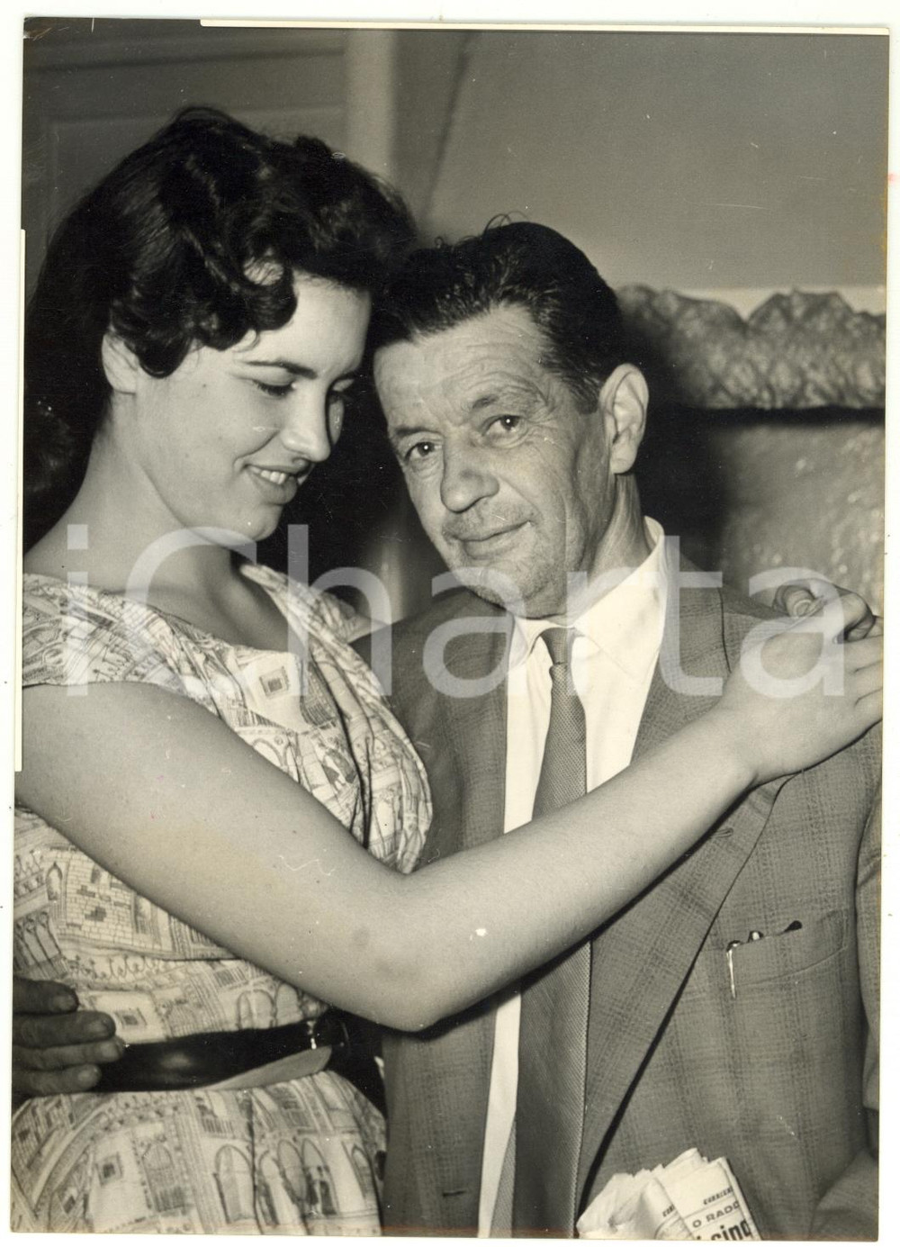 1955 ca PRATOLINO Marisa ZOCCHI abbraccia il padre *Foto 13x18 cm