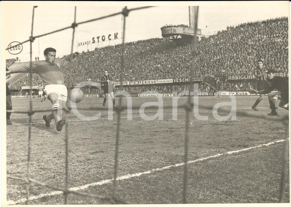 1955 FIRENZE CALCIO FIORENTINA-ATALANTA 4-1 Goal di Miguel MONTUORI - Foto 18x13