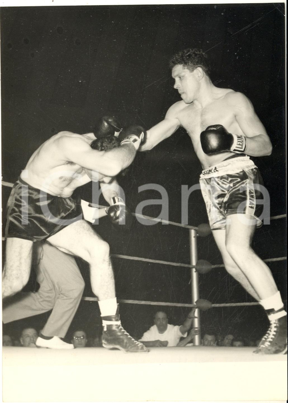 1957 BOLOGNA BOXE Palazzo dello Sport - Incontro José GONZALEZ - Franco CAVICCHI