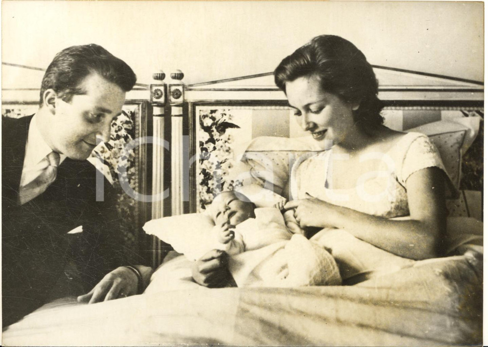 1960 BRUXELLES Principi Alberto e Paola di LIEGI con il neonato principe Filippo