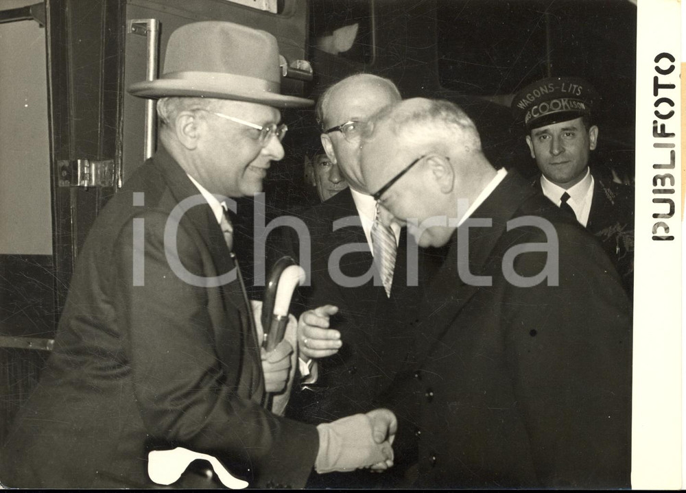1954 ROMA Mons. Carlo GRANO riceve il nuovo ambasciatore di Germania *Foto 18x13