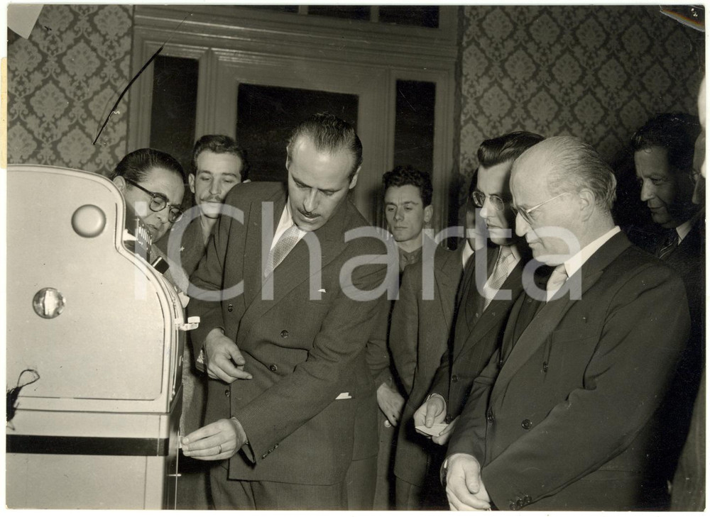 1954 TORINO Intendenza di Finanza - Presentazione nuova macchina per TOTOLOTTO