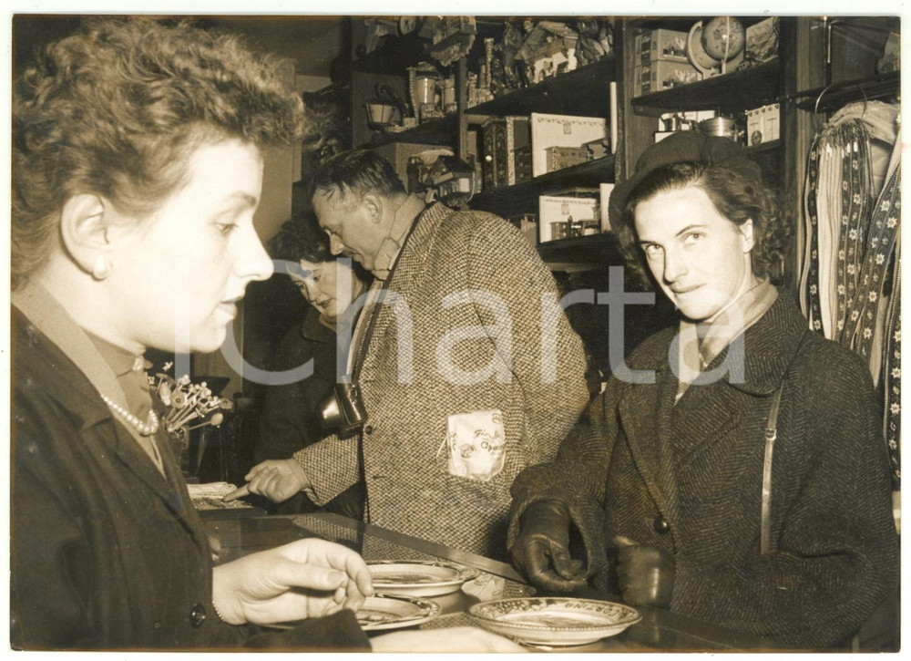 1956 CORTINA D'AMPEZZO Turisti sovietici in visita per OLIMPIADI INVERNALI *Foto