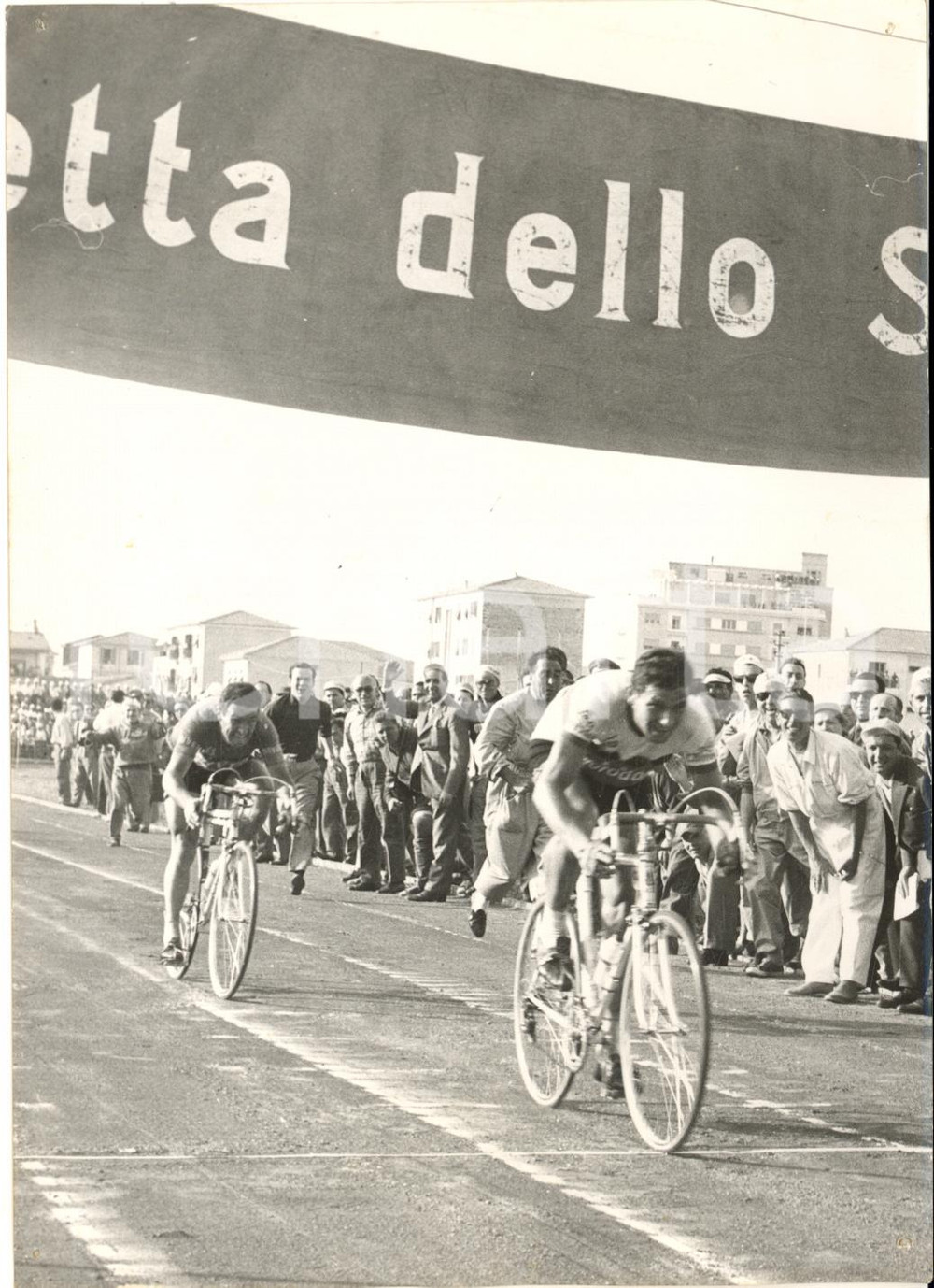 1956 CICLISMO GIRO D'ITALIA GROSSETO Bruno TOGNACCINI vince la tappa - Foto 