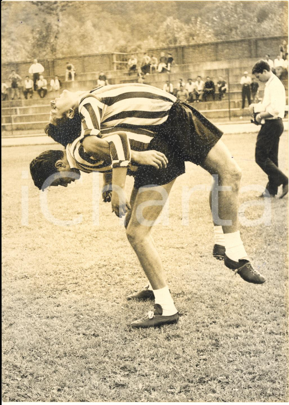 1960 ca CALCIO Allenamento JUVENTUS Roberto ANZOLIN e Carlo MATTREL *Foto 13x18