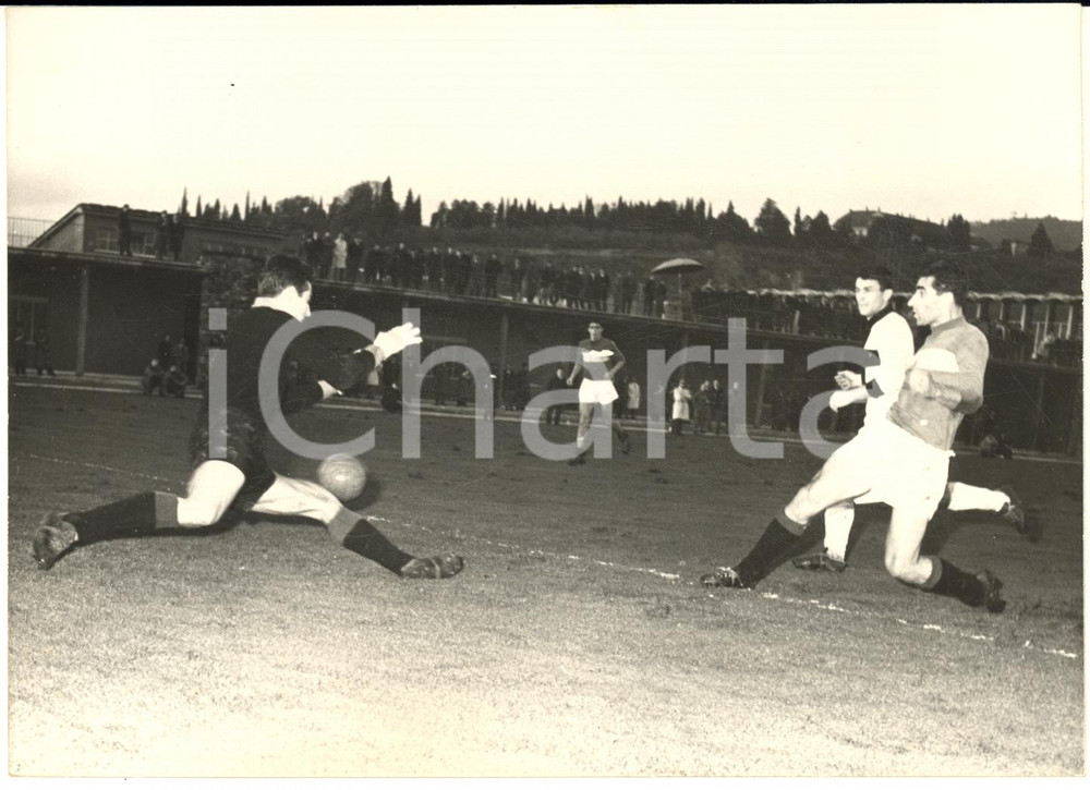 1960 ca CALCIO - Allenamento NAZIONALE ITALIANA - Goal di Sergio BRIGHENTI