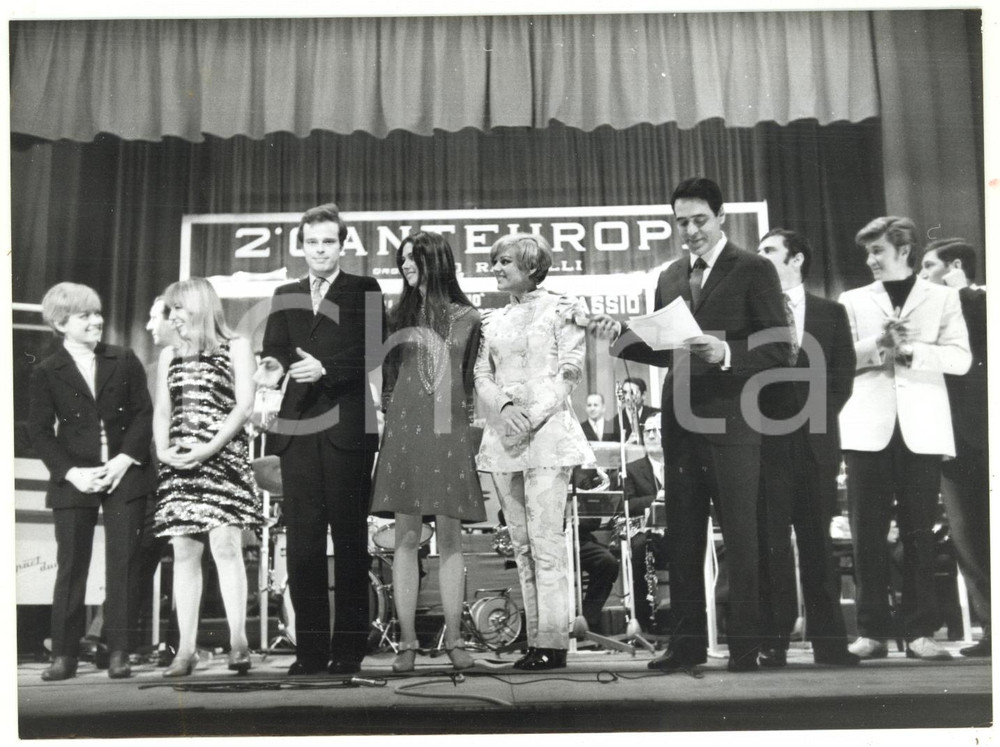 1967 INNSBRUCK - CANTEUROPA Rita PAVONE Wilma GOICH Gigliola CINQUETTI *Foto