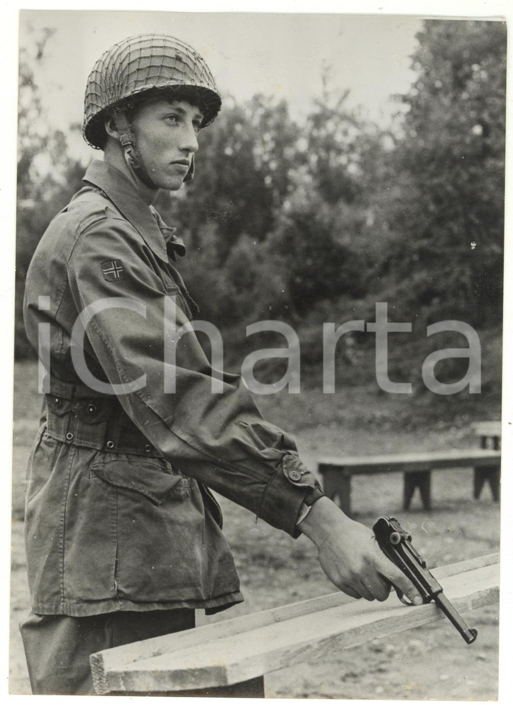 1956 Area di OSLO - Principe ereditario Harald di Norvegia al servizio militare