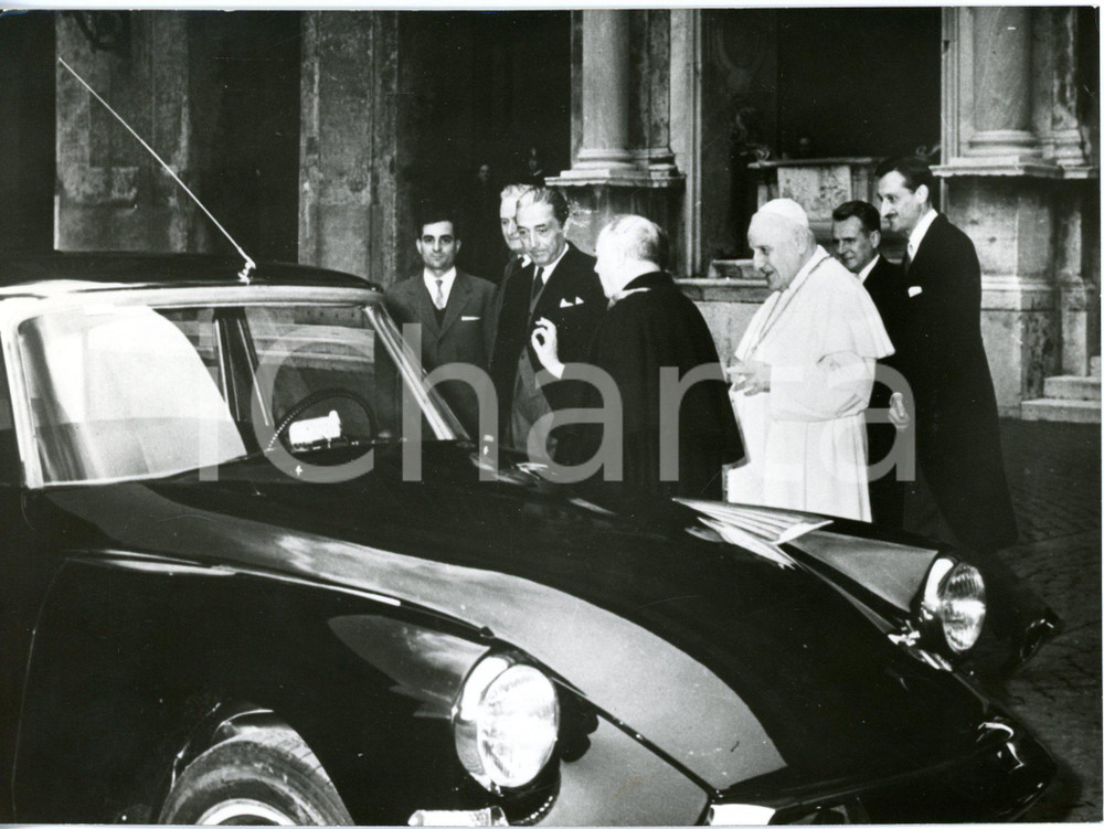 1959 ROMA - Papa Giovanni XXIII riceve in dono una CITROËN DS19 Prestige *Foto