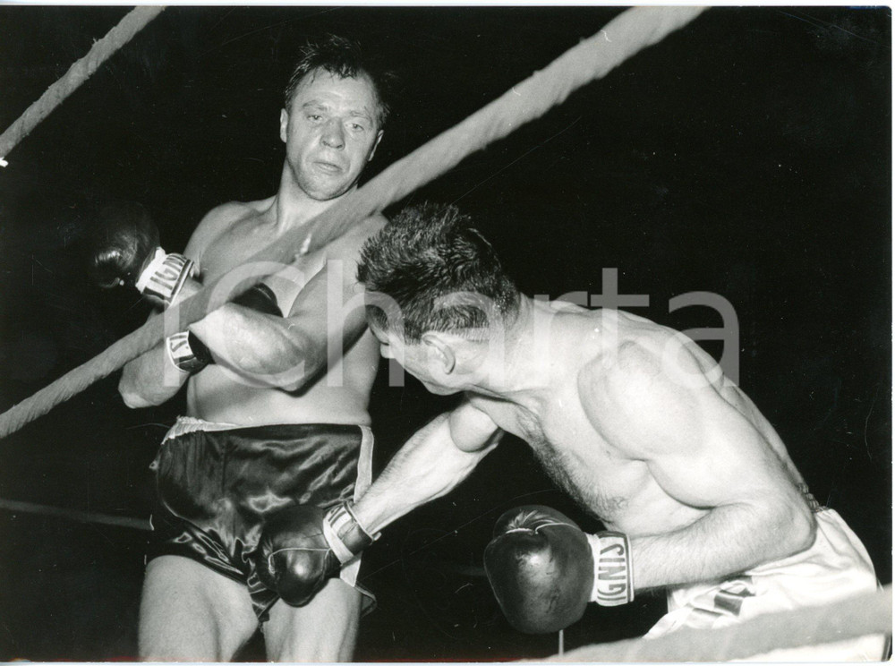 1957 MILANO BOXE Europei mediomassimi - Artemio CALZAVARA batte Gerhard HECHT
