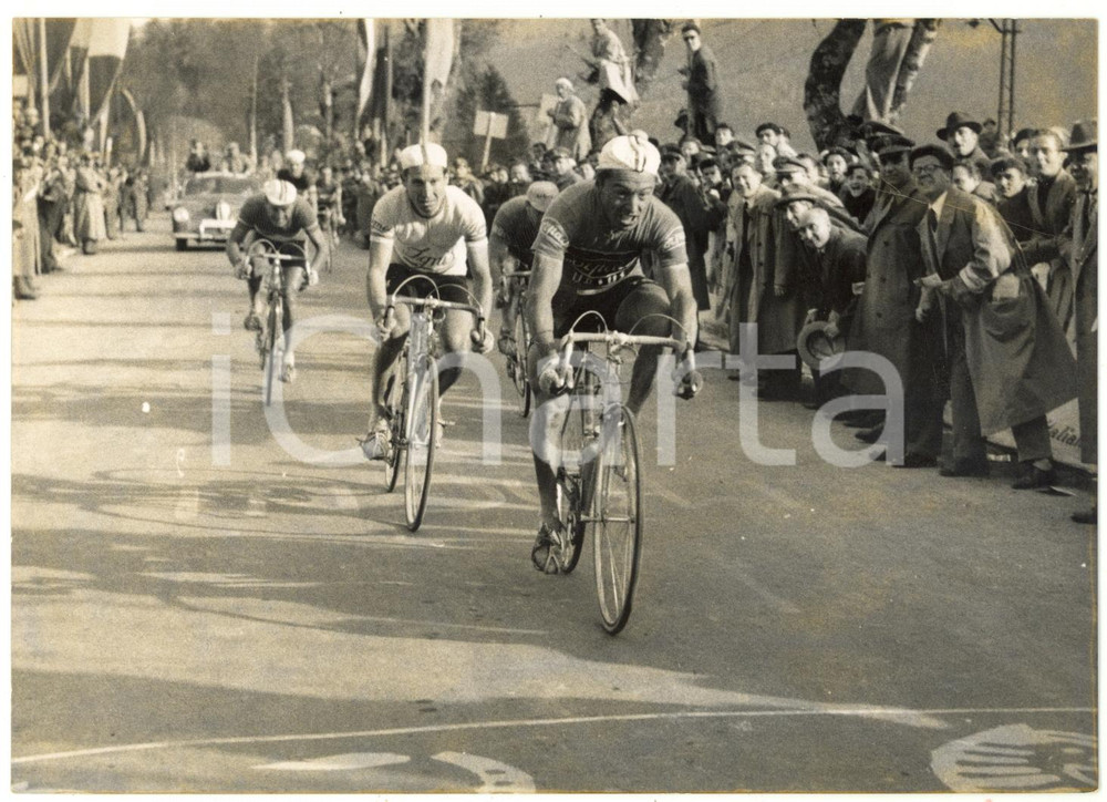 1955 CORTINA D'AMPEZZO CICLISMO Giro d'Italia - Angelo CONTERNO vince 18^ tappa