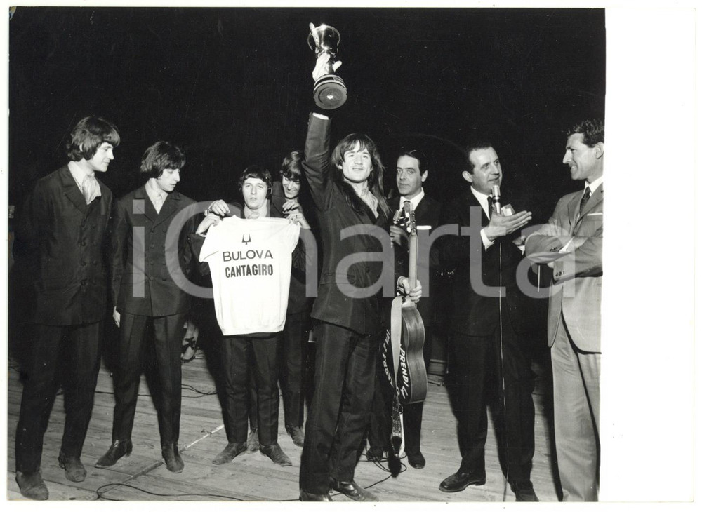 1967 CANTAGIRO Ezio RADAELLI con i MOTOWNS vincitori del girone "C" *Foto