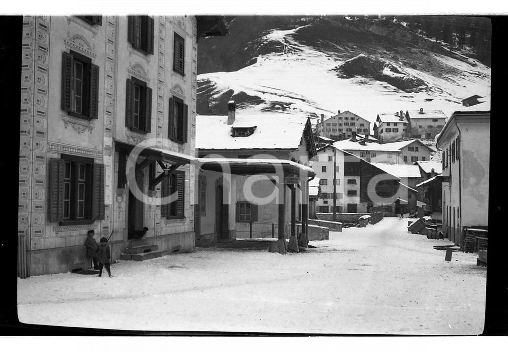 6x9cm NEGATIVO ORIGINALE * 1921 MADESIMO Scorcio del paese innevato