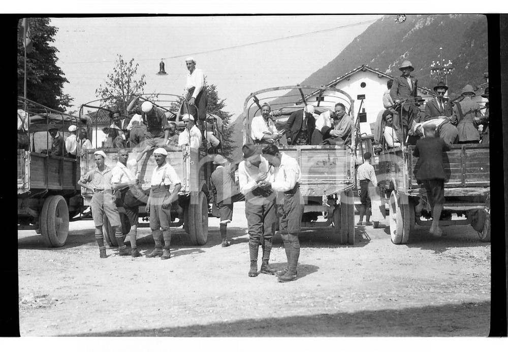 6x9cm NEGATIVO ORIGINALE*1921 FRIULI Lavoratori per la ricostruzione del paese 1