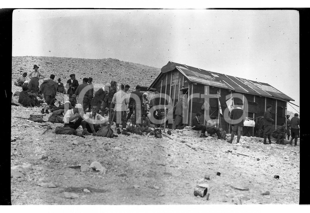 Fotografia d epoca originale 1921 FRIULI MONTE TRICORNO Militari e reduci in festa 1 NEGATIVO ORIGINALE 1