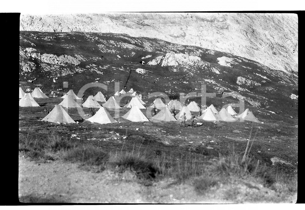 Fotografia d epoca originale 1926 MONTE BERTRAND CN Accampamento militare in quota NEGATIVO ORIGINALE 1