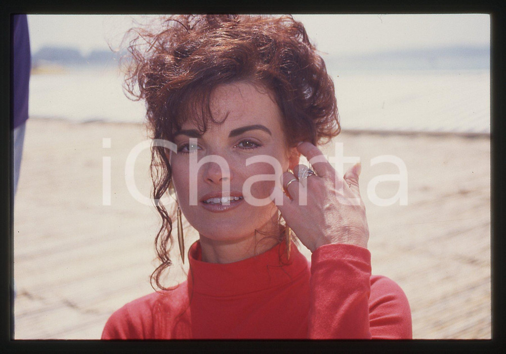 Fotografia d epoca originale 35mm vintage slide 1990ca VENEZIA Kim Morgan GREENE al Lido Ritratto 8 1