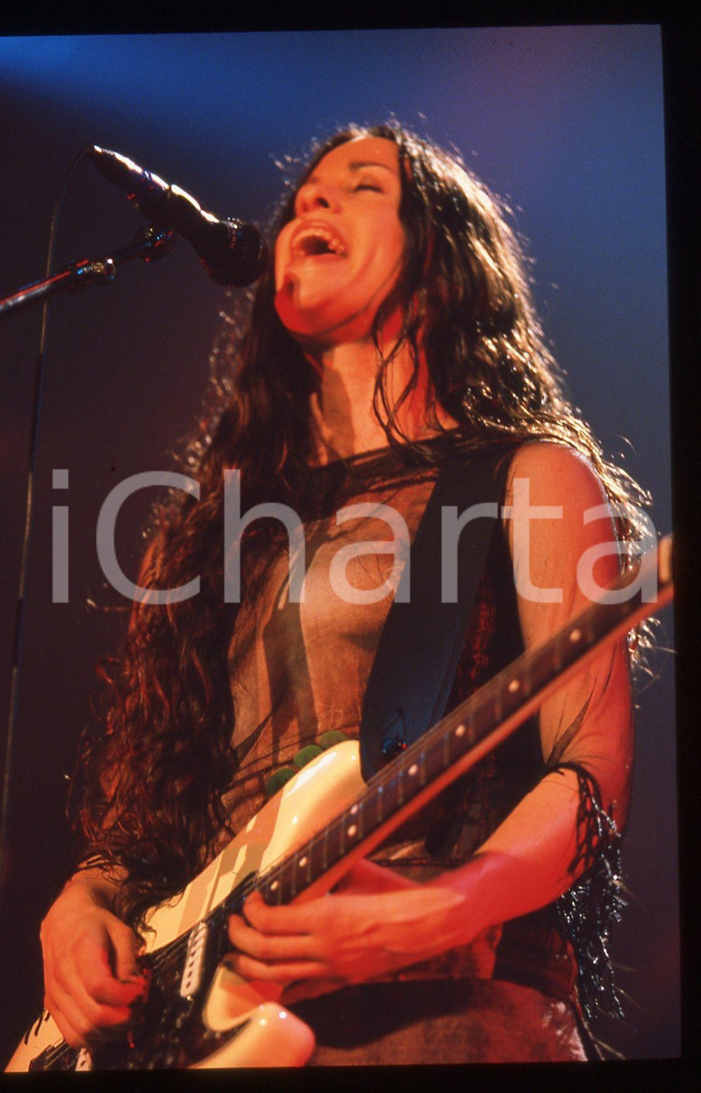 35mm vintage slide* 1995ca MUSICA Alanis MORISSETTE in concerto (4)