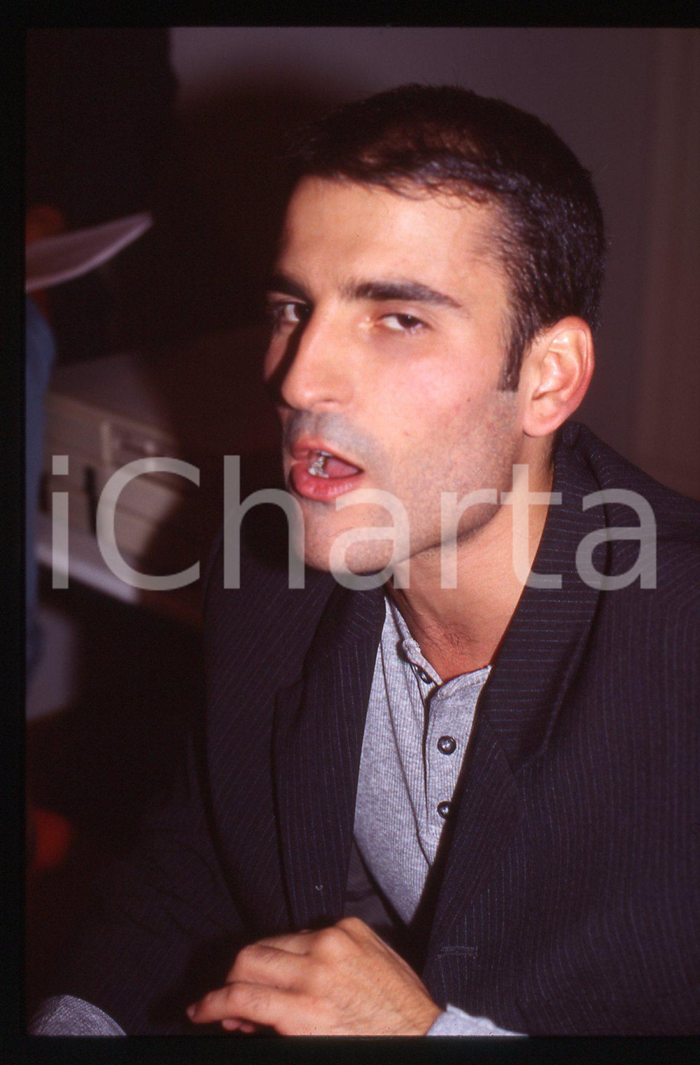 Fotografia d epoca originale 35mm vintage slide 1994 FESTIVAL ITALIANO Sal DA VINCI Ritratto del cantante 9 1