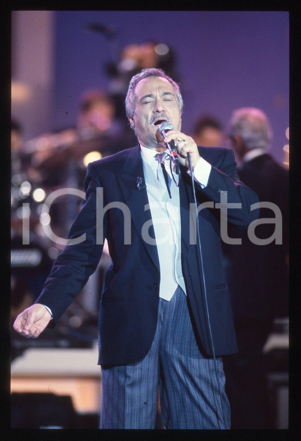 35mm vintage slide* 1995ca ITALIA MUSICA Nunzio GALLO Ritratto del cantante (9)