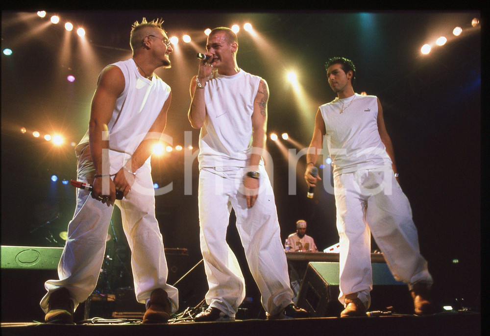 35mm vintage slide*1999 SANREMO ROCK FESTIVAL - GEMELLI DIVERSI Thema e Strano 1