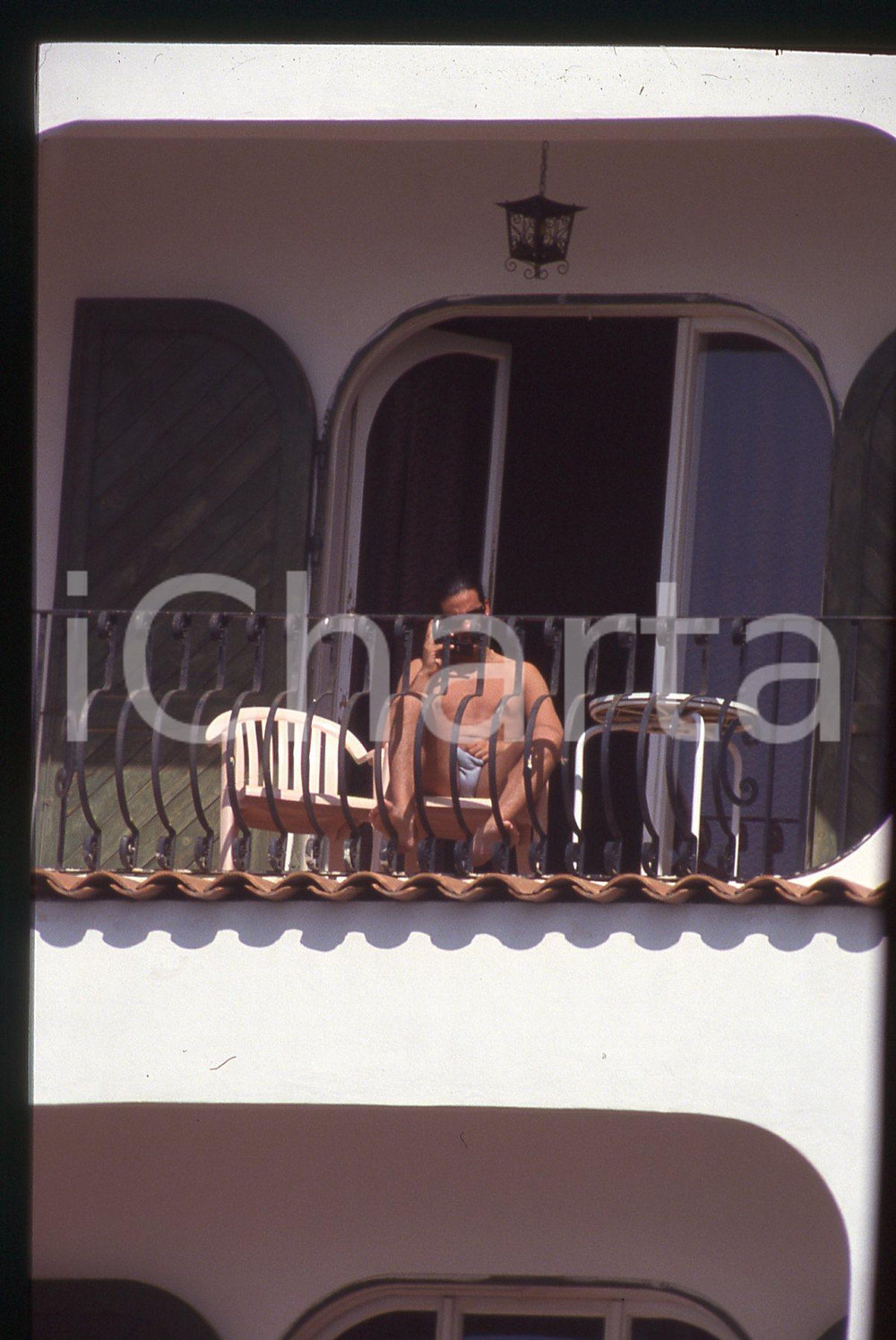 35mm vintage slide* 1990ca GOSSIP Rosario FIORELLO paparazzato in vacanza (13)