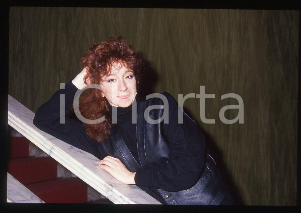 35mm vintage slide* 1990ca MUSICA Laura VALENTE dei MATIA BAZAR Ritratto (6)