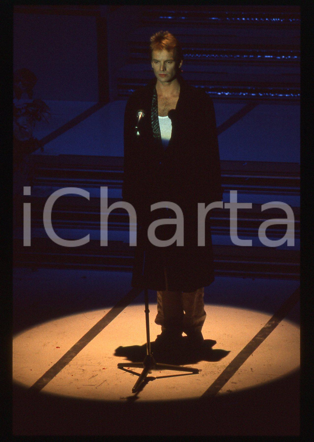 35mm vintage slide* 1986 SANREMO STING Gordon SUMNER sul palco dell'Ariston (3)