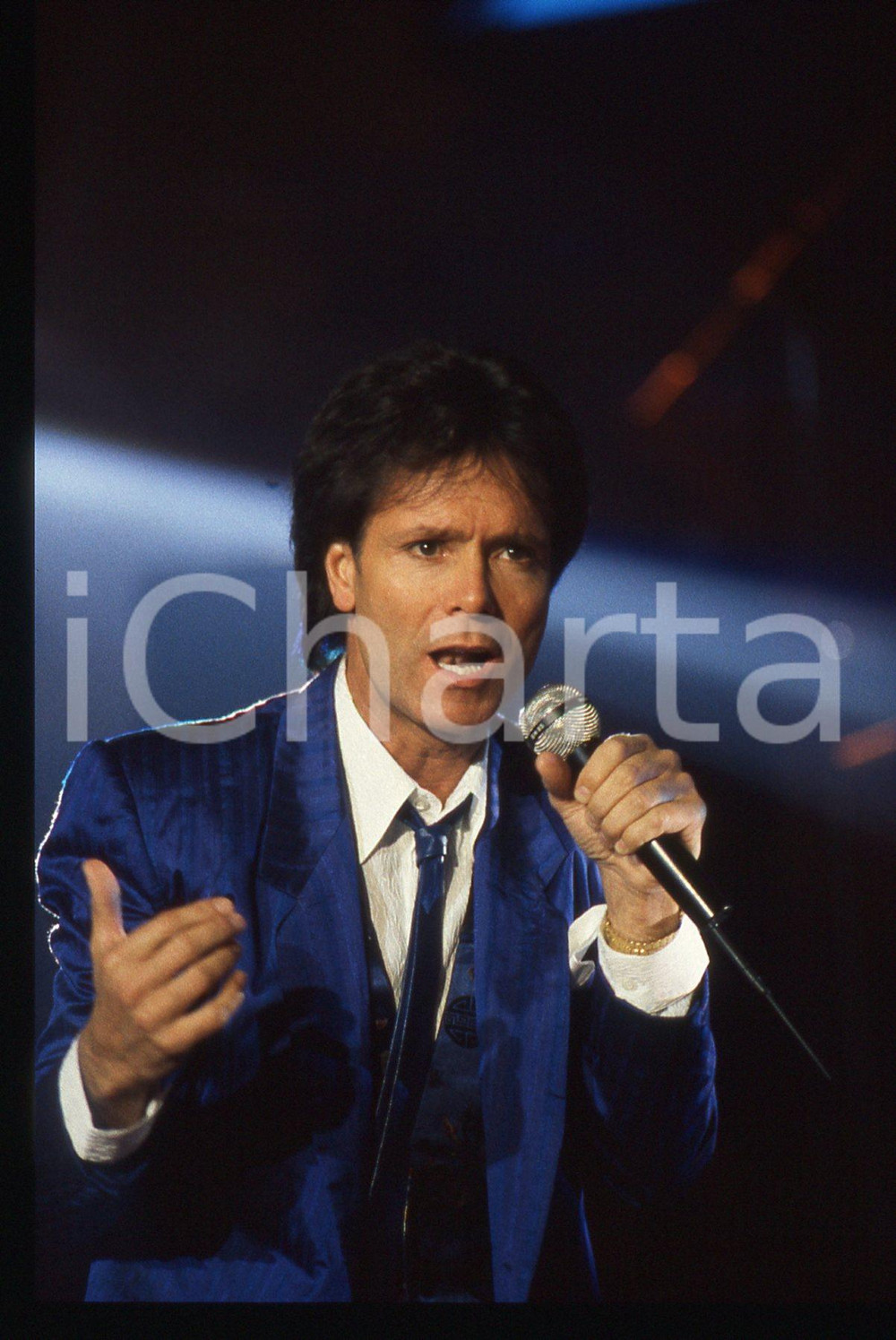 35mm vintage slide* 1989 SANREMO Cliff RICHARD sul palco del PALABARILLA (2)
