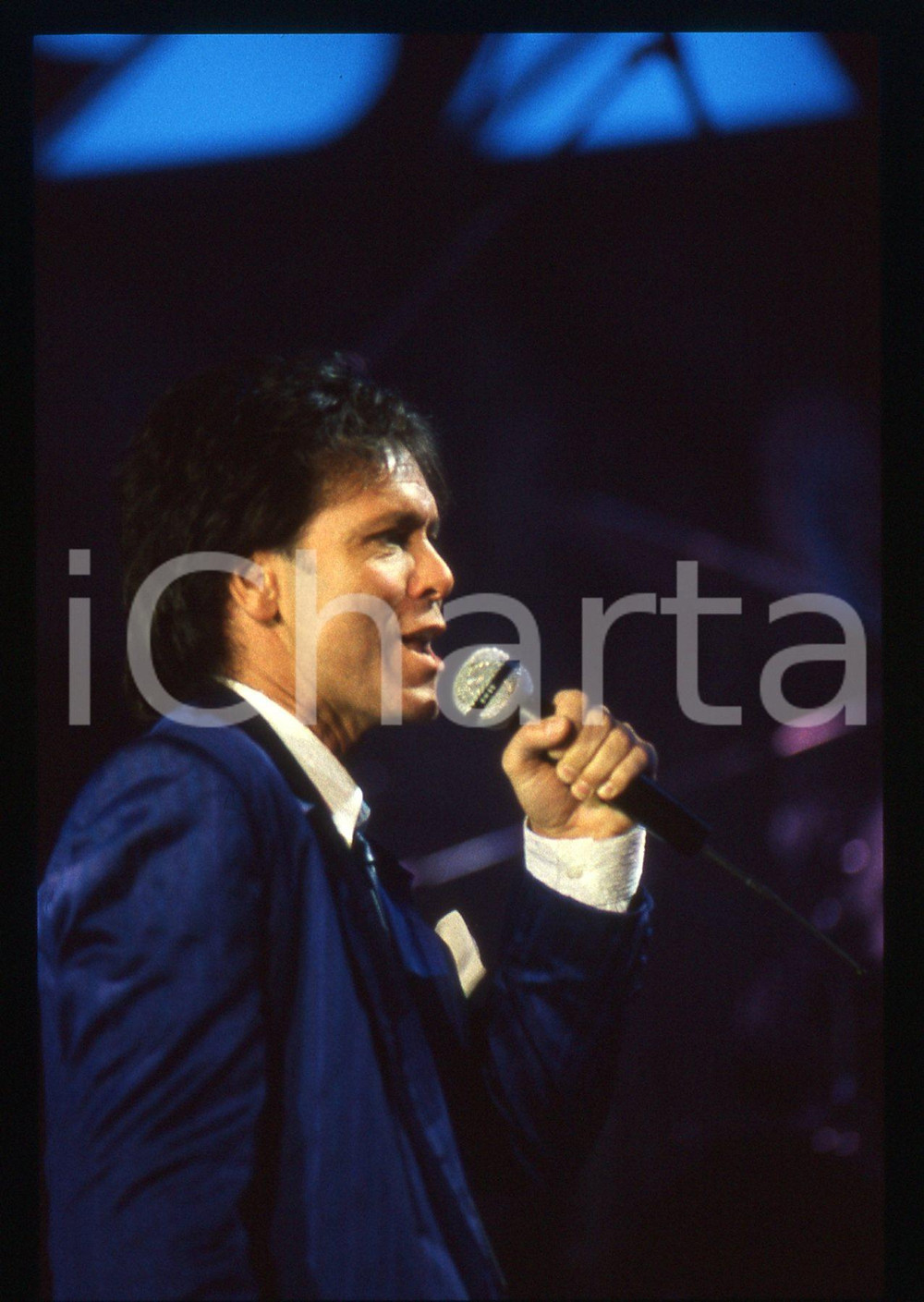 35mm vintage slide* 1989 SANREMO Cliff RICHARD sul palco del PALABARILLA (39)