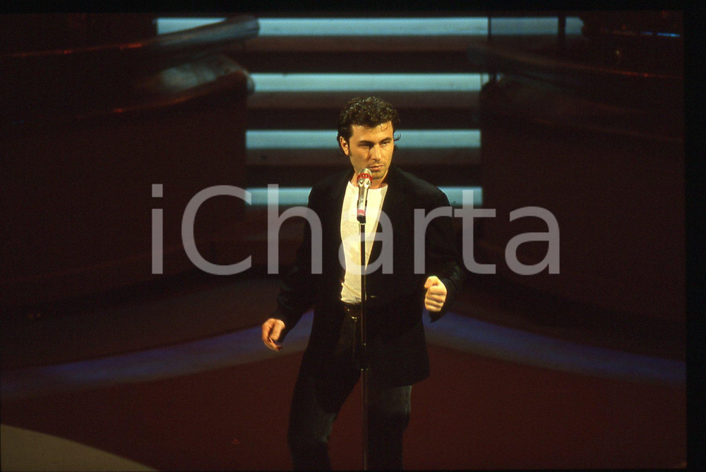 35mm vintage slide* 1992 SANREMO - BRACCO DI GRACI Ritratto del cantante (2)
