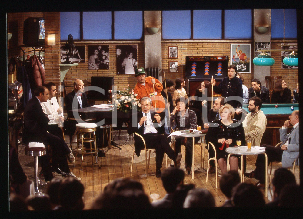 Fotografia d epoca originale 35mm vintage slide1997 SANREMO Bruno VESPA Mario LUZZATO FEGIZ al Dopo Festival 1