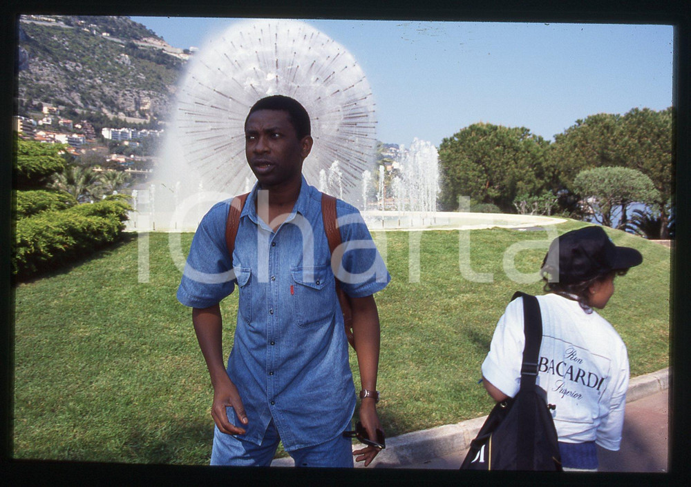 35mm vintage slide* 1990ca COSTUME Youssou N'DOUR Ritratto del cantante (5)