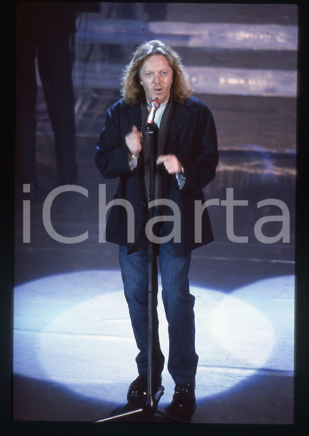 35mm vintage slide* 1991 SANREMO Umberto TOZZI sul palco del Teatro Ariston (8)