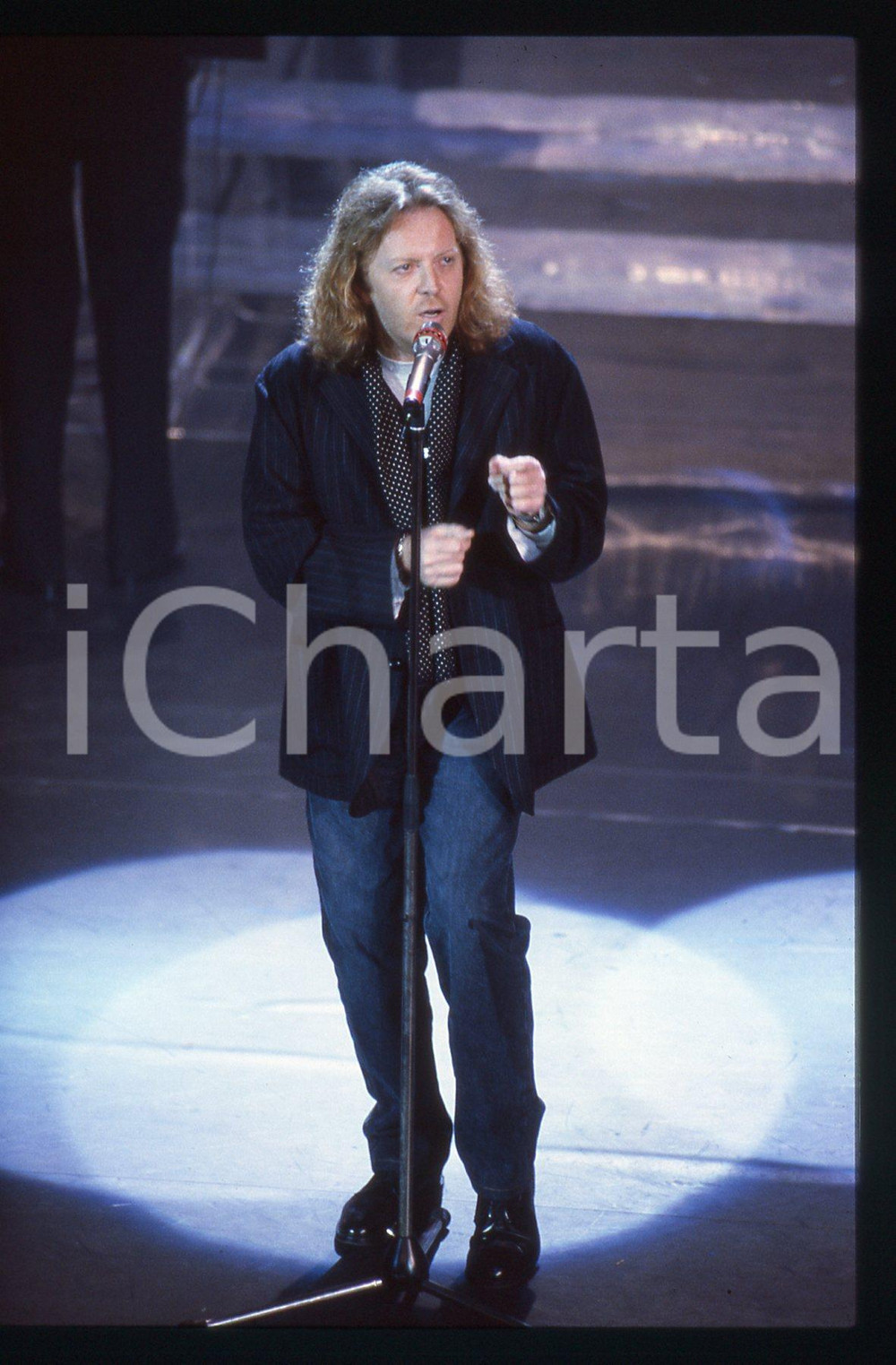 35mm vintage slide* 1991 SANREMO Umberto TOZZI sul palco del Teatro Ariston (2)